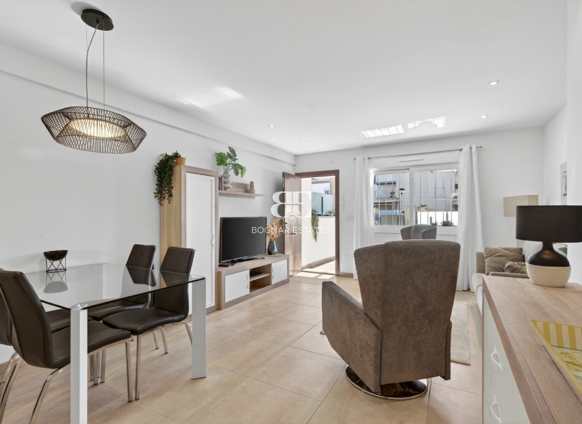 Resale - apartment -
Torrevieja - Aguas Nuevas