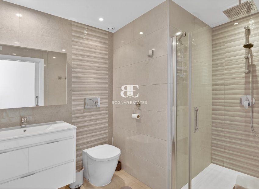 Resale - apartment -
Torrevieja - Aguas Nuevas