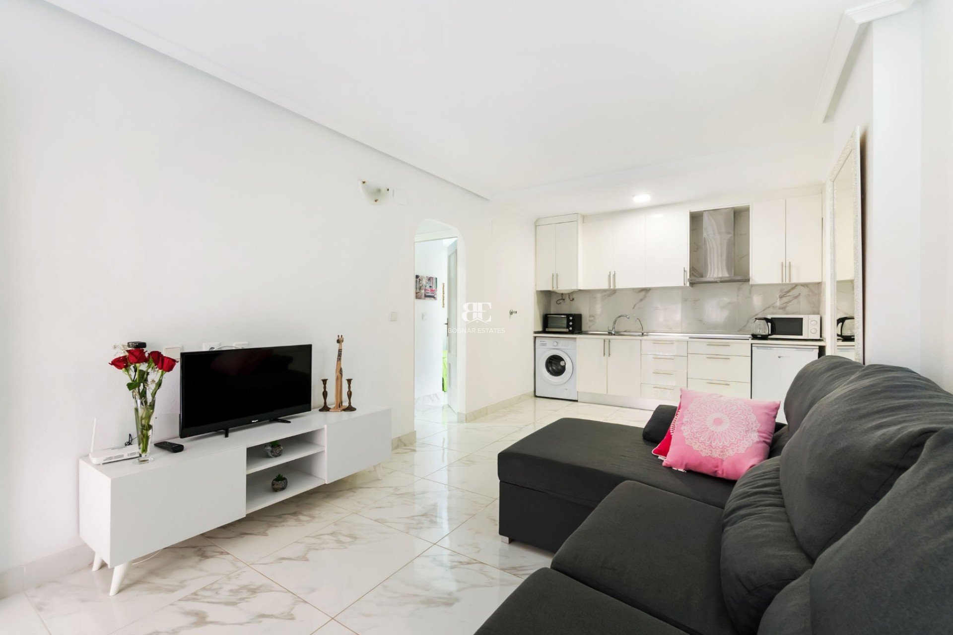 Resale - apartment -
Torrevieja - Center