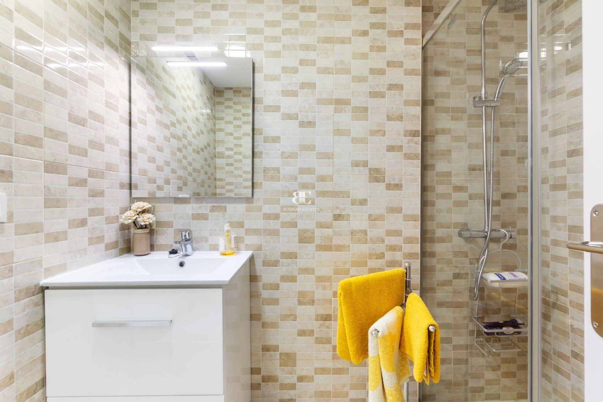 Resale - apartment -
Torrevieja - Center