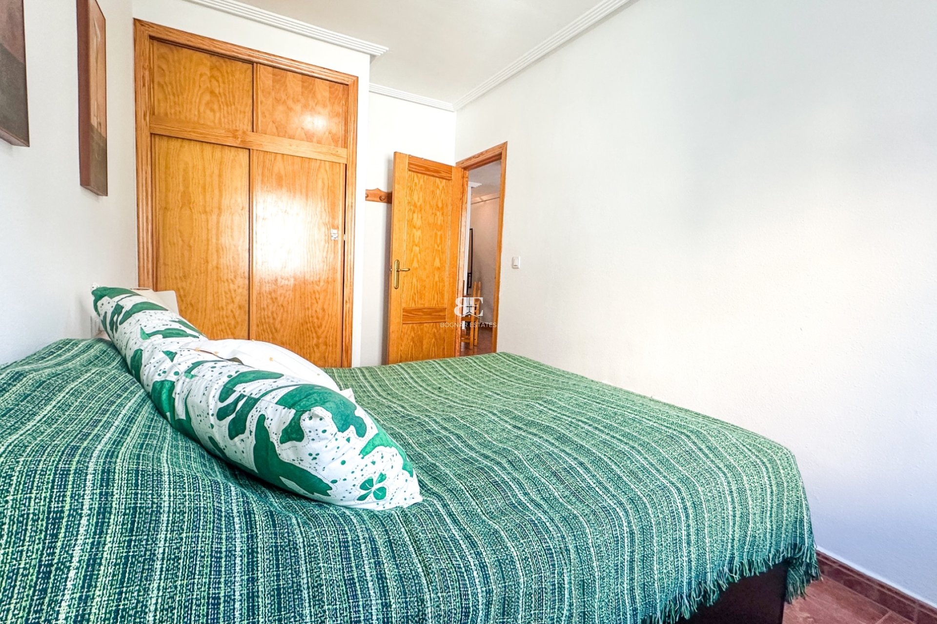 Resale - apartment -
Torrevieja - Center