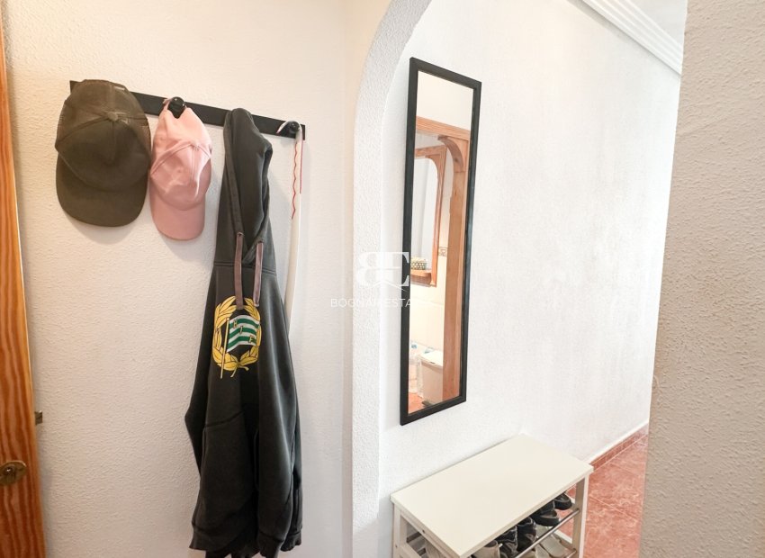 Resale - apartment -
Torrevieja - Center