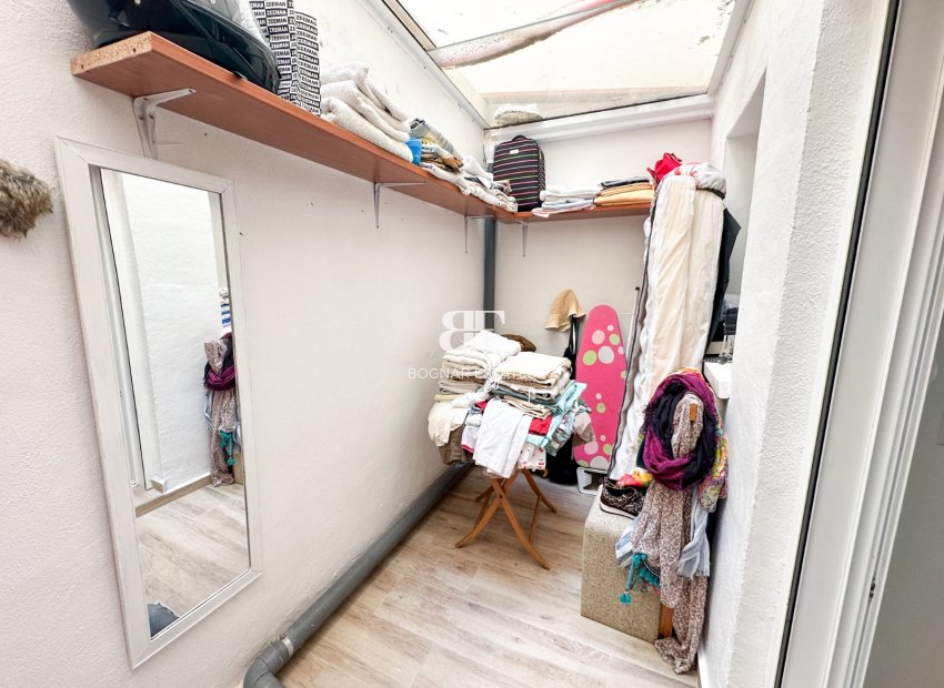 Resale - apartment -
Torrevieja - Center