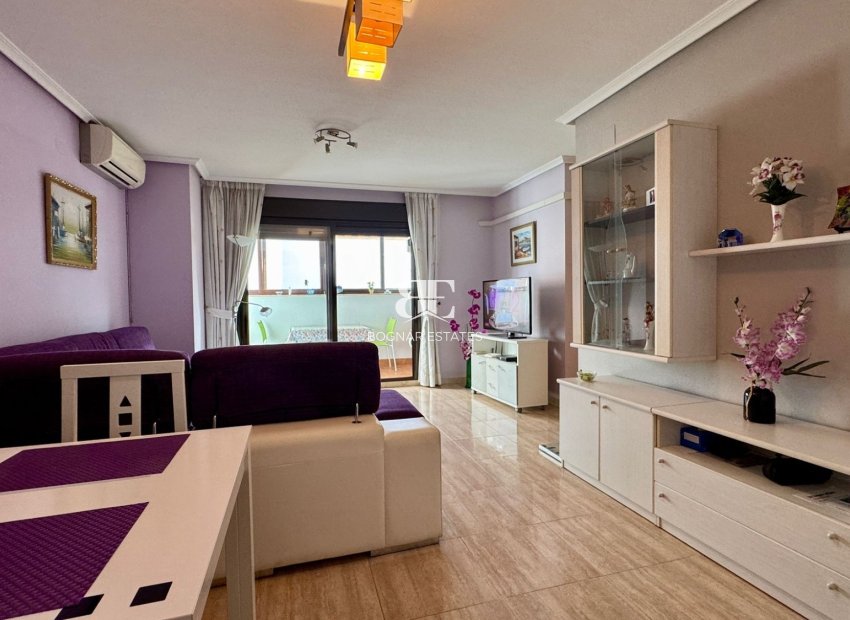 Resale - apartment -
Torrevieja - Center