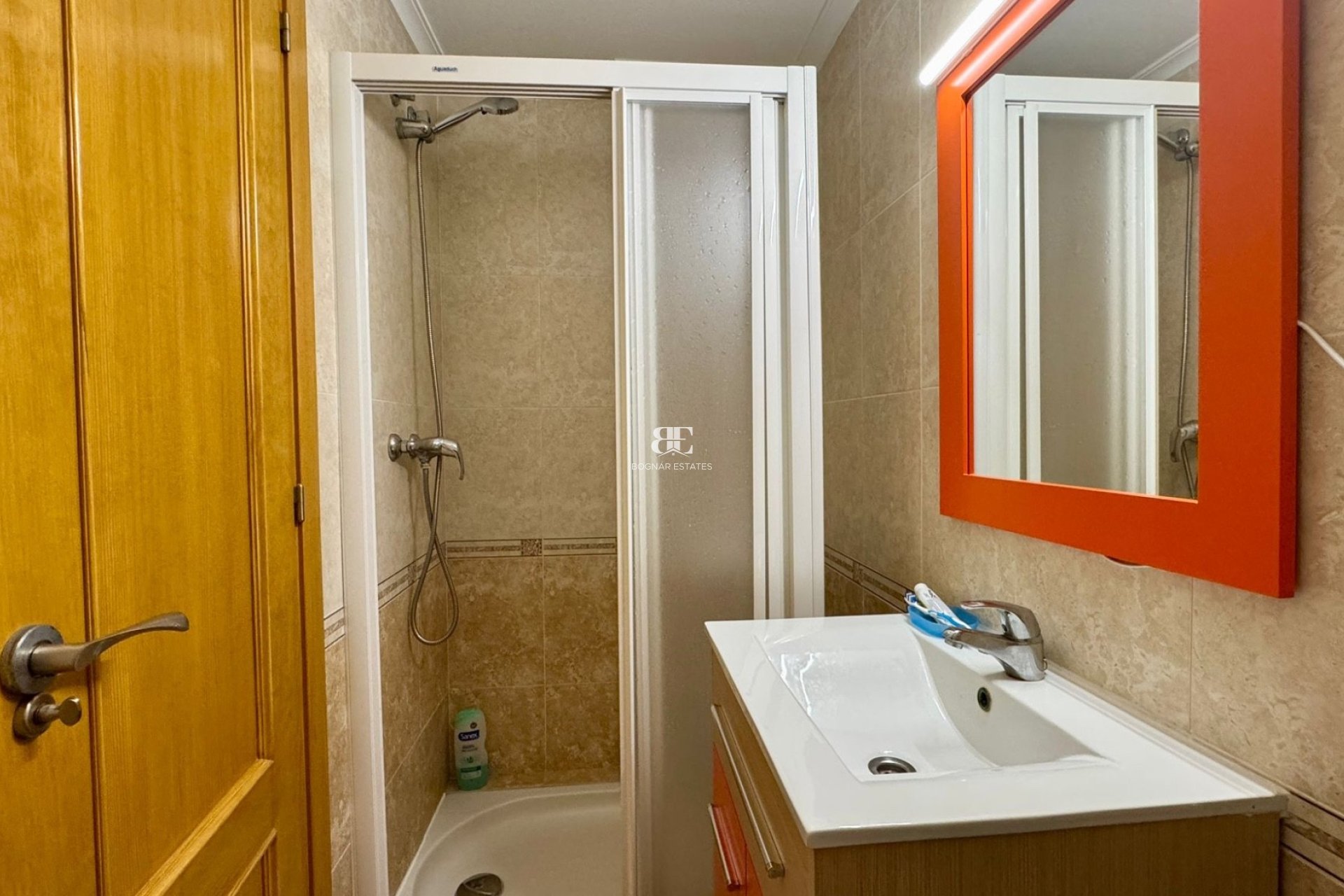 Resale - apartment -
Torrevieja - Center