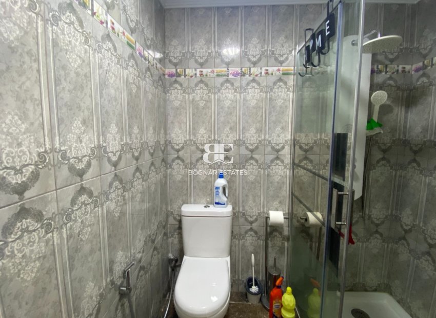 Resale - apartment -
Torrevieja - Center