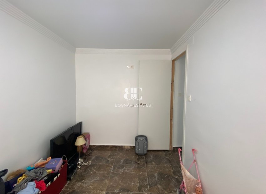Resale - apartment -
Torrevieja - Center