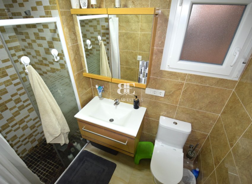 Resale - apartment -
Torrevieja - Center