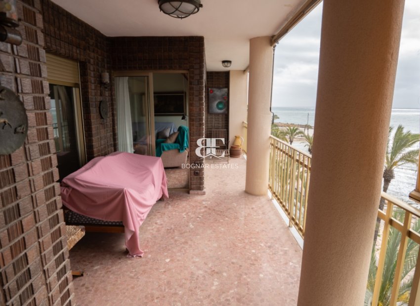 Resale - apartment -
Torrevieja - Costa Blanca