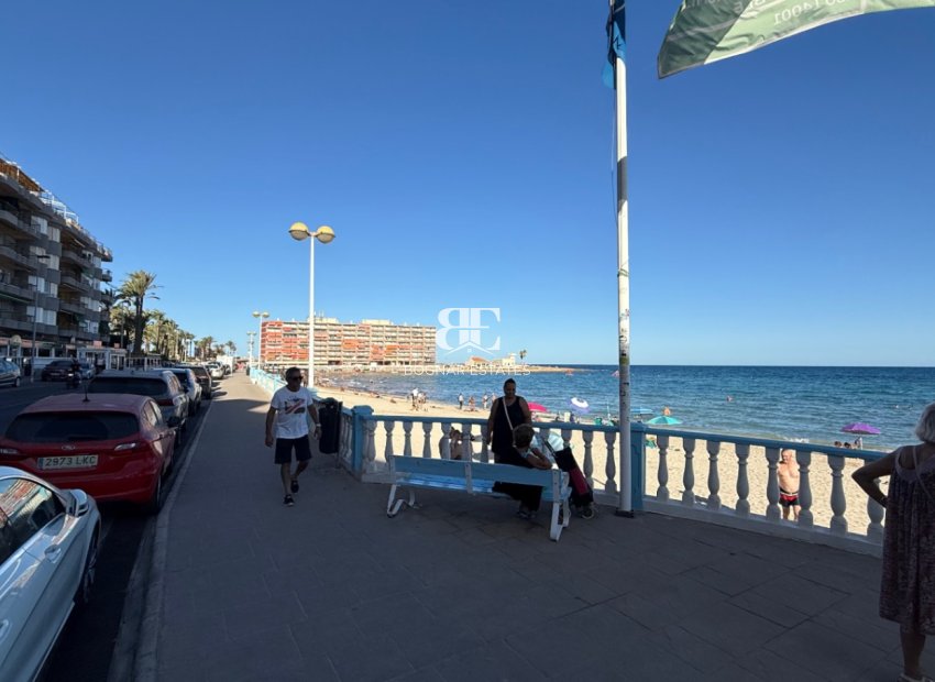 Resale - apartment -
Torrevieja - Costa Blanca