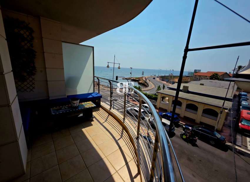 Resale - apartment -
Torrevieja - Curva del Palangre