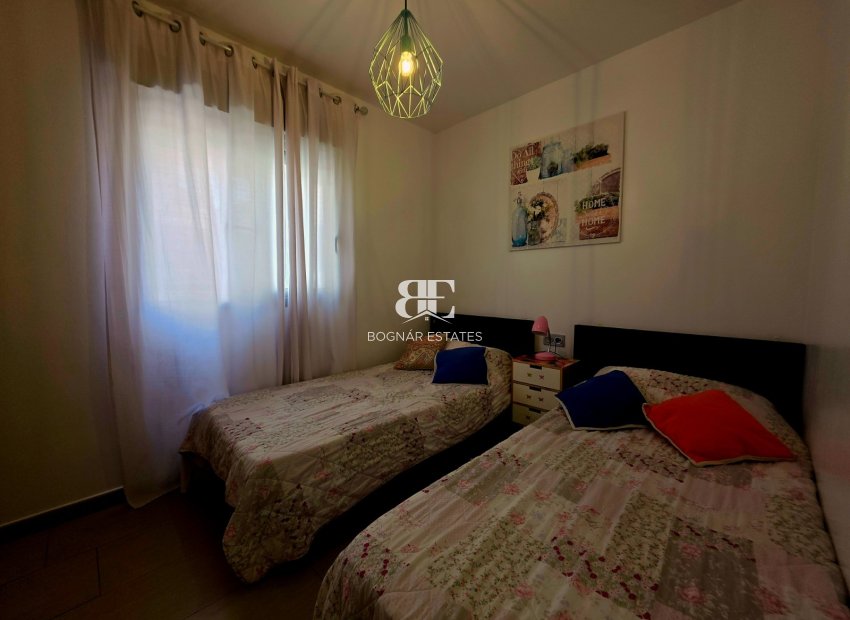 Resale - apartment -
Torrevieja - Curva del Palangre