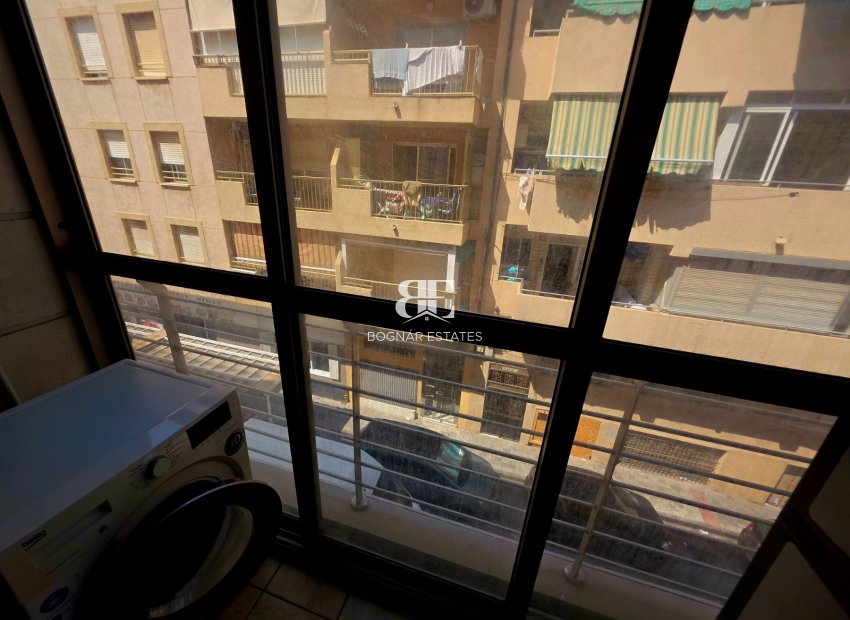 Resale - apartment -
Torrevieja - Curva del Palangre