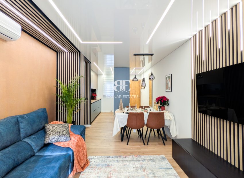 Resale - apartment -
Torrevieja - El Acequión - Los Náufragos