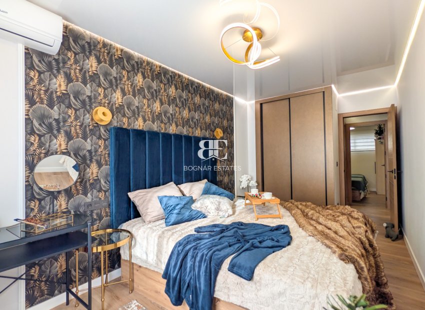 Resale - apartment -
Torrevieja - El Acequión - Los Náufragos