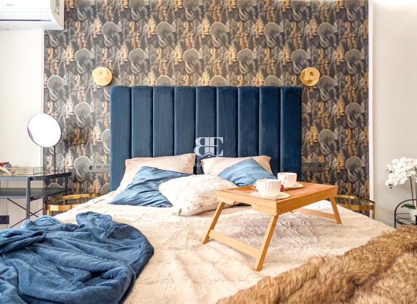 Resale - apartment -
Torrevieja - El Acequión - Los Náufragos