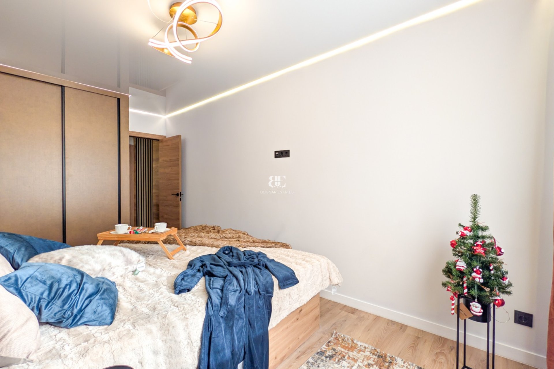 Resale - apartment -
Torrevieja - El Acequión - Los Náufragos