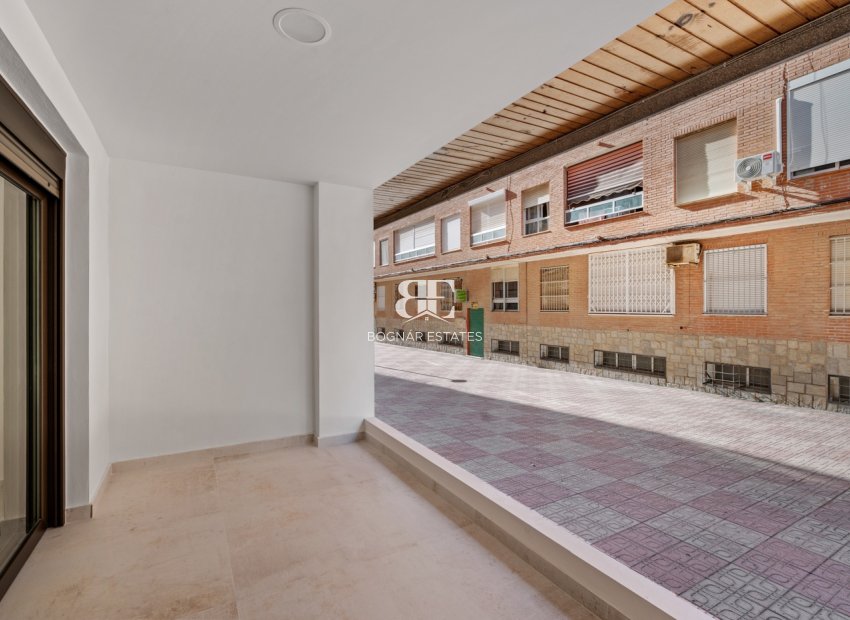 Resale - apartment -
Torrevieja - El Acequión - Los Náufragos