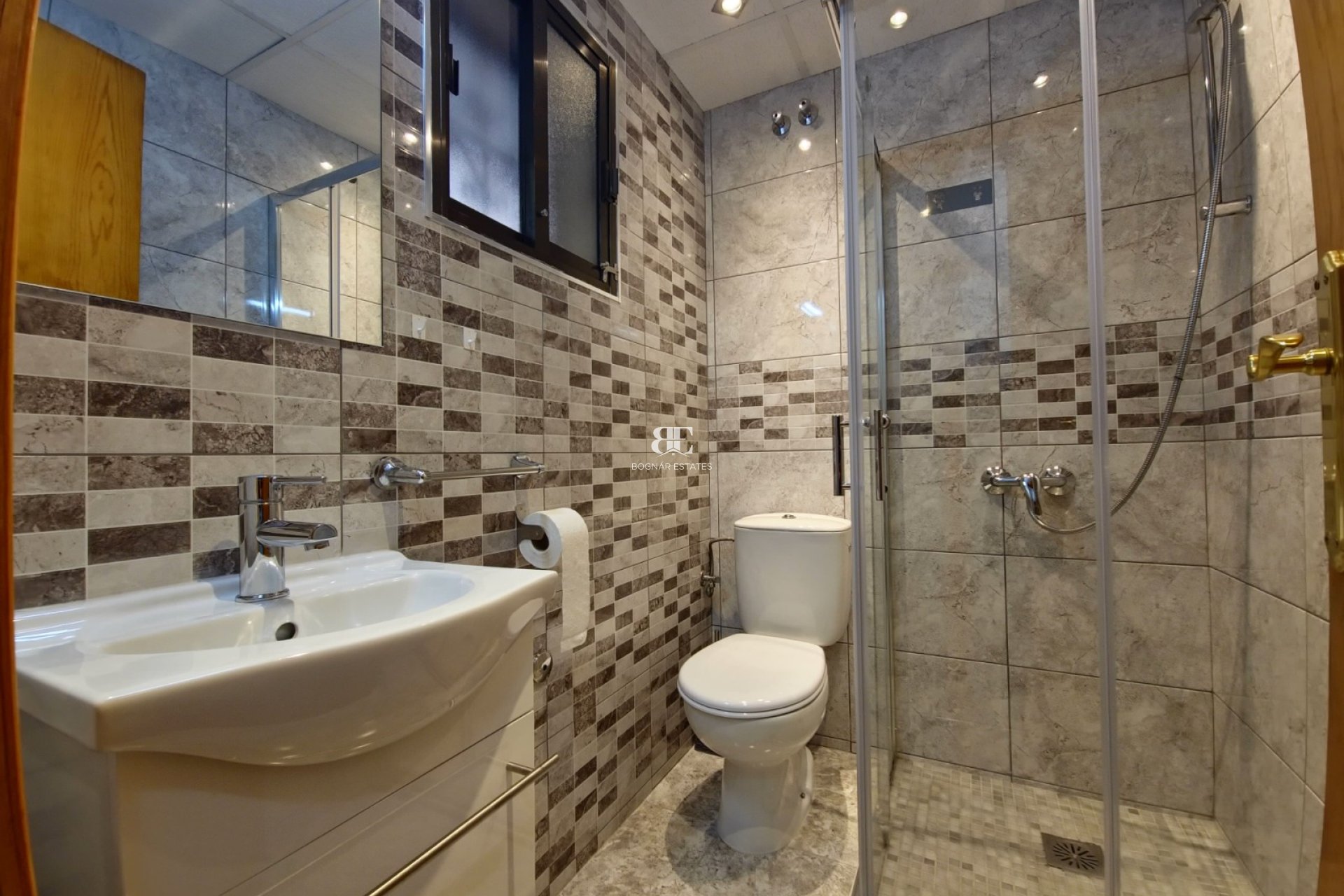 Resale - apartment -
Torrevieja - El Chaparral