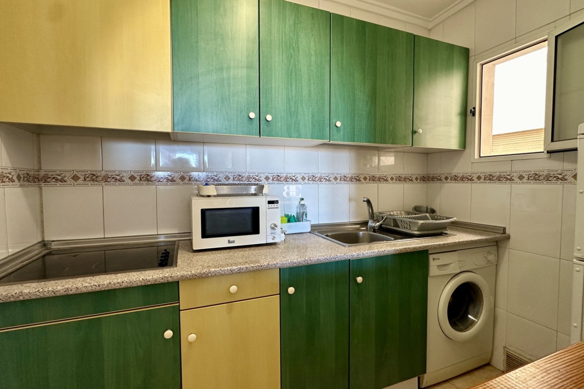 Resale - apartment -
Torrevieja - El Molino