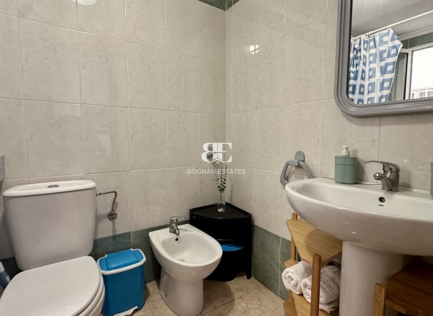 Resale - apartment -
Torrevieja - El Molino