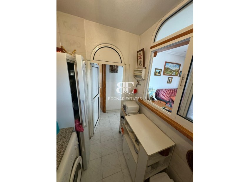 Resale - apartment -
Torrevieja - La Mata