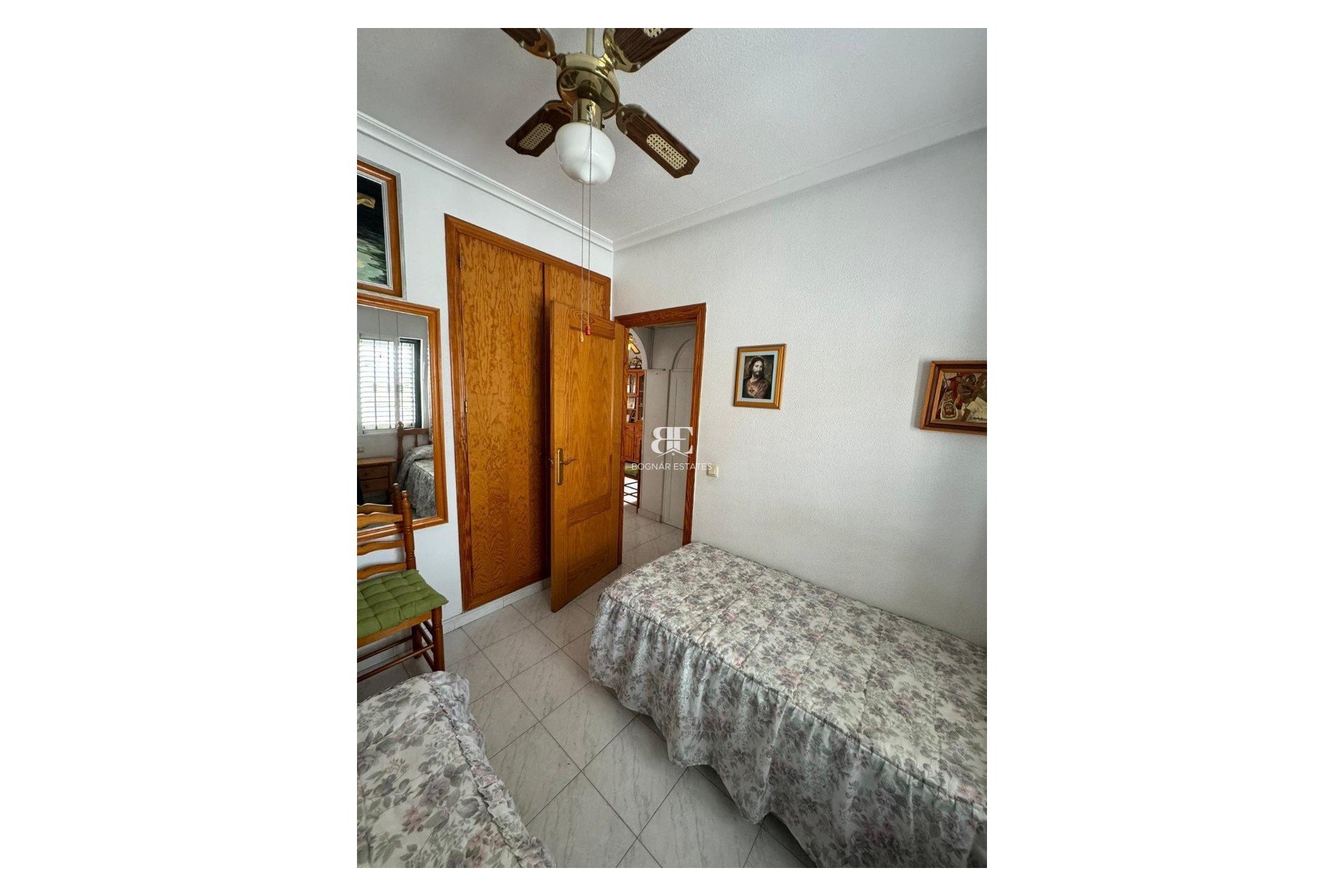 Resale - apartment -
Torrevieja - La Mata