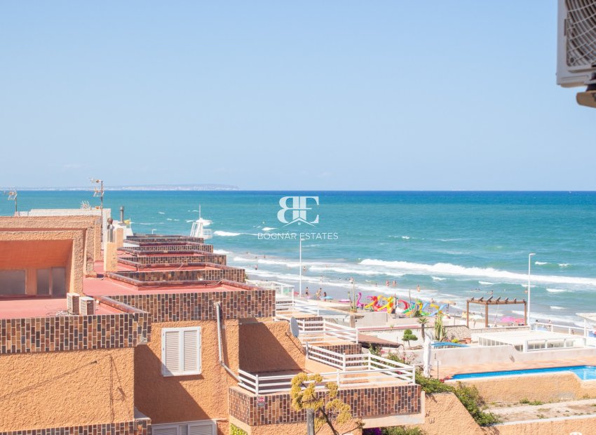 Resale - apartment -
Torrevieja - La Mata
