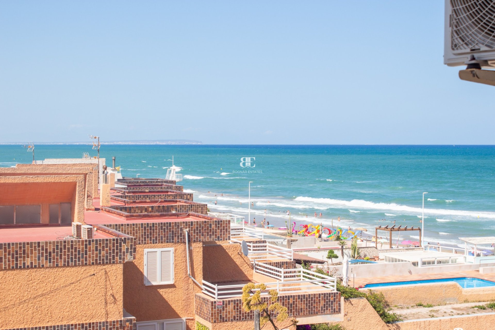 Resale - apartment -
Torrevieja - La Mata