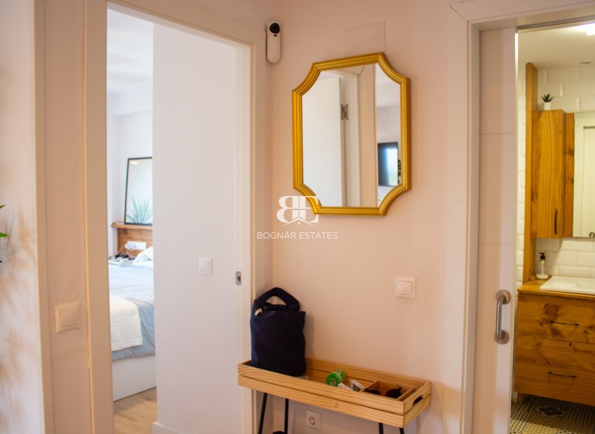 Resale - apartment -
Torrevieja - La Mata