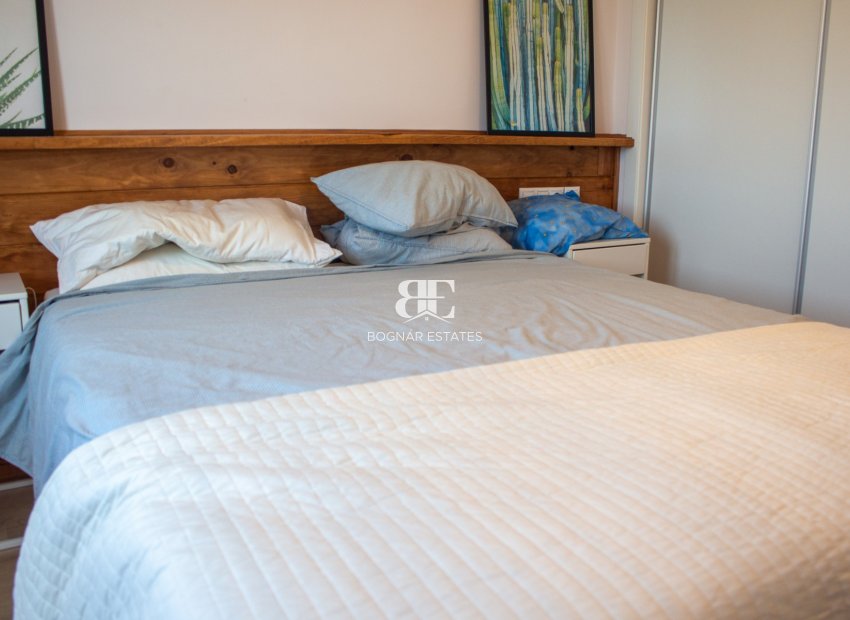 Resale - apartment -
Torrevieja - La Mata