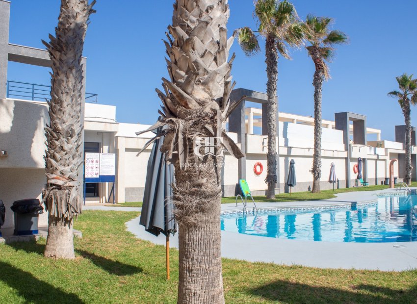 Resale - apartment -
Torrevieja - La Mata