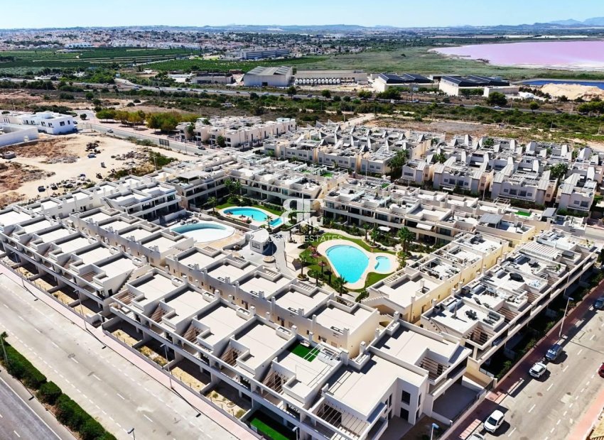 Resale - apartment -
Torrevieja - La veleta