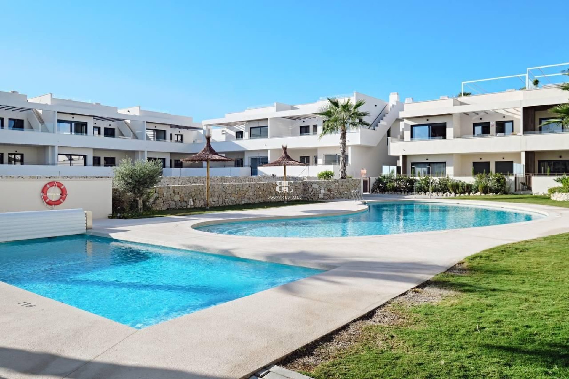 Resale - apartment -
Torrevieja - La veleta