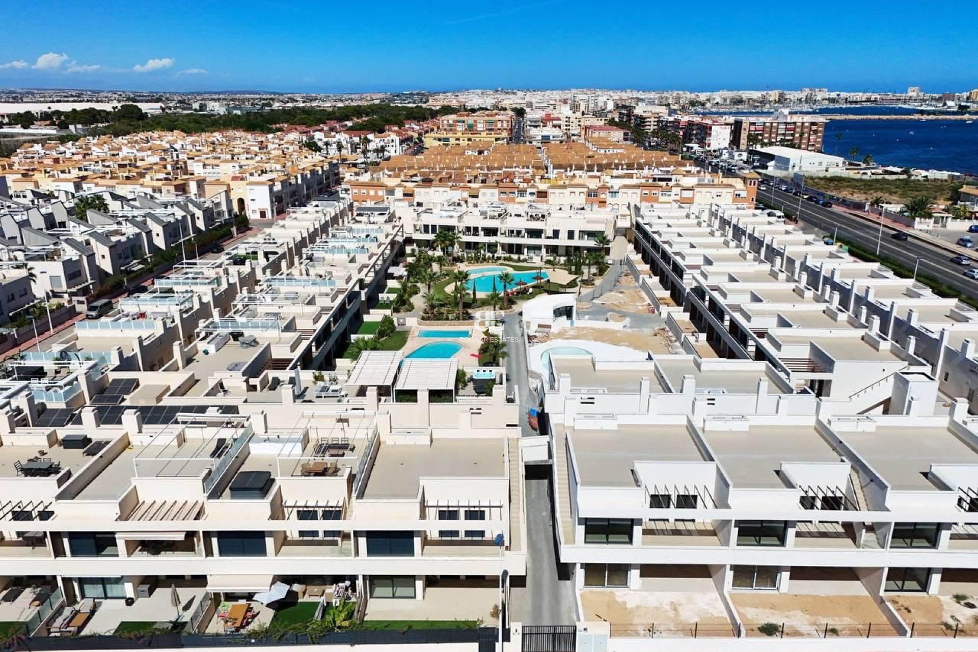 Resale - apartment -
Torrevieja - La veleta