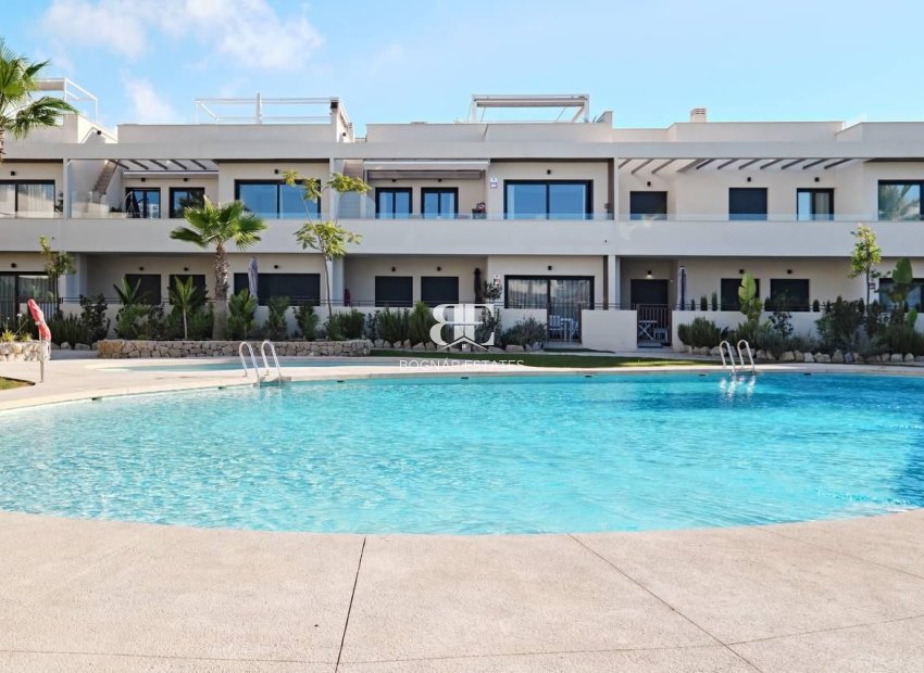 Resale - apartment -
Torrevieja - La veleta