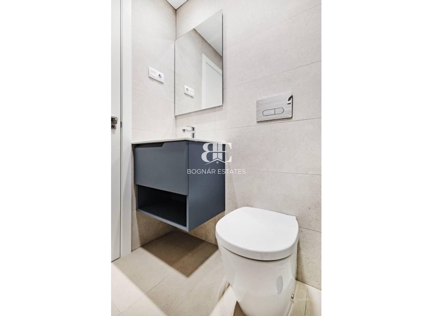 Resale - apartment -
Torrevieja - La veleta