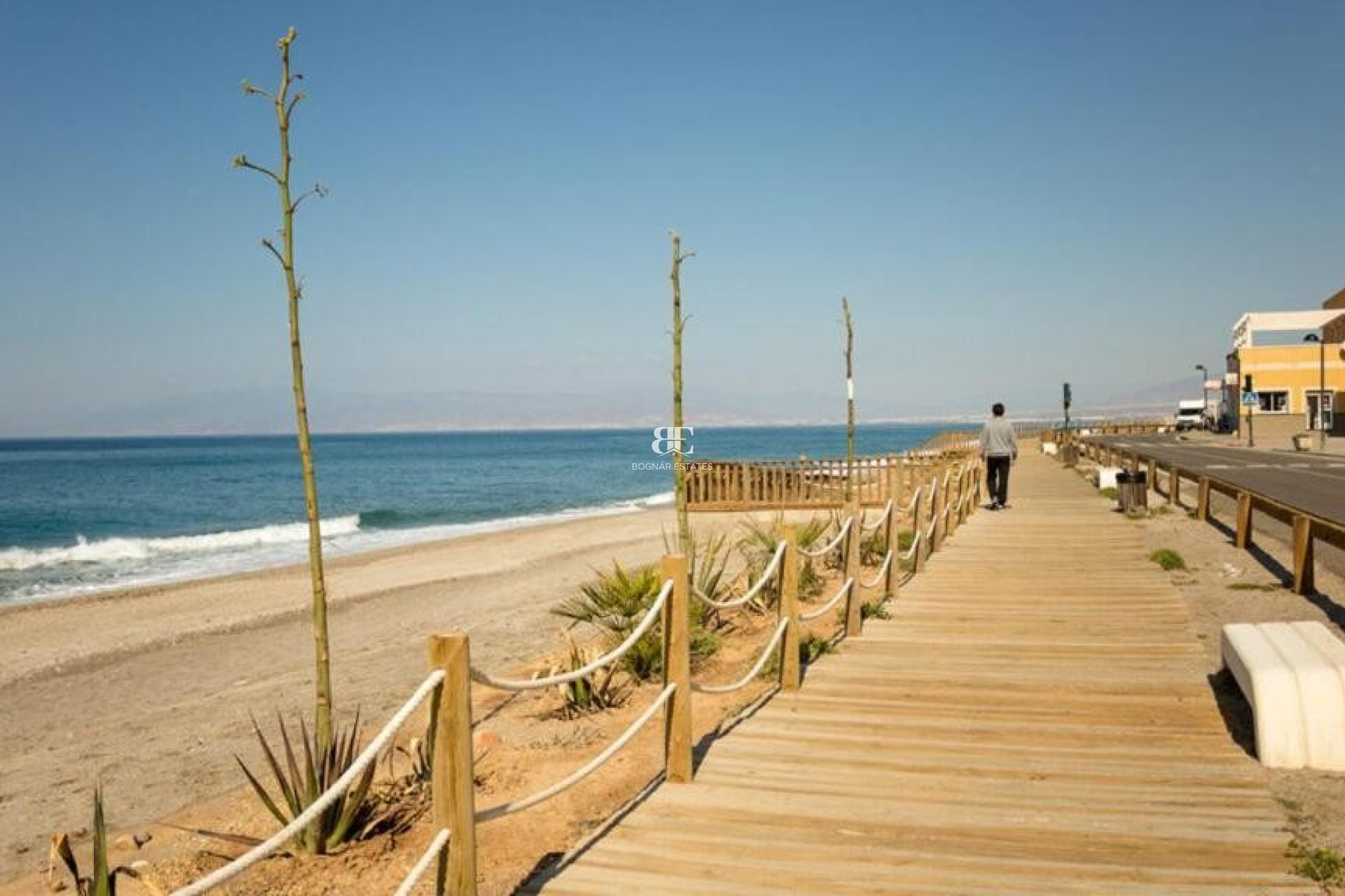 Resale - apartment -
Torrevieja - La veleta