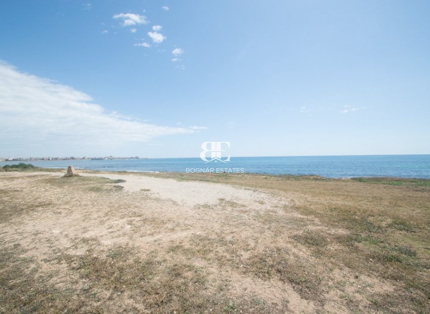 Resale - apartment -
Torrevieja - La veleta