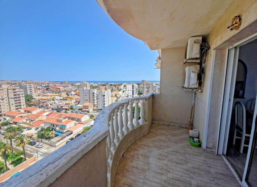 Resale - apartment -
Torrevieja - Los Altos