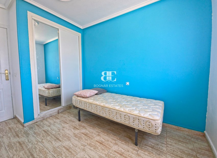 Resale - apartment -
Torrevieja - Los Altos