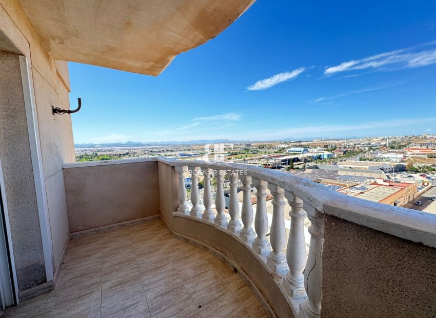Resale - apartment -
Torrevieja - Los Altos