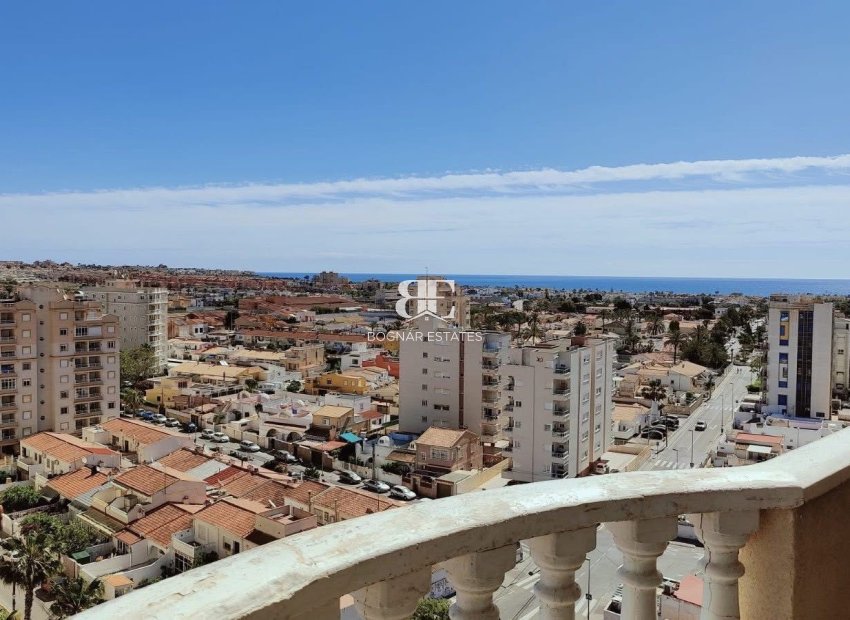 Resale - apartment -
Torrevieja - Los Altos
