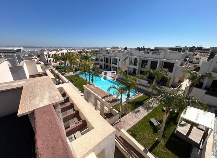 Resale - apartment -
Torrevieja - Los Balcones