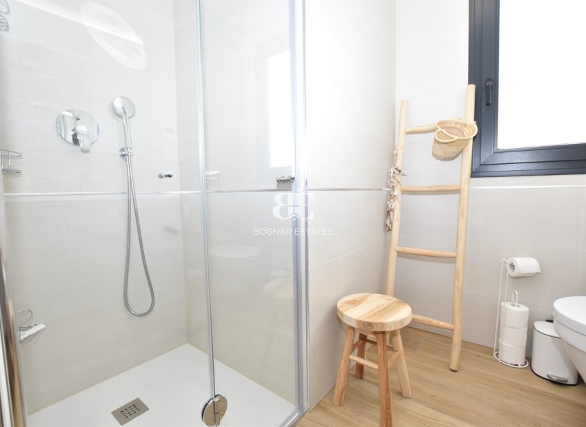 Resale - apartment -
Torrevieja - Los Balcones