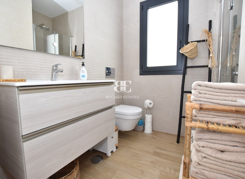 Resale - apartment -
Torrevieja - Los Balcones