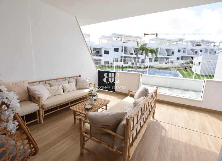 Resale - apartment -
Torrevieja - Los Balcones