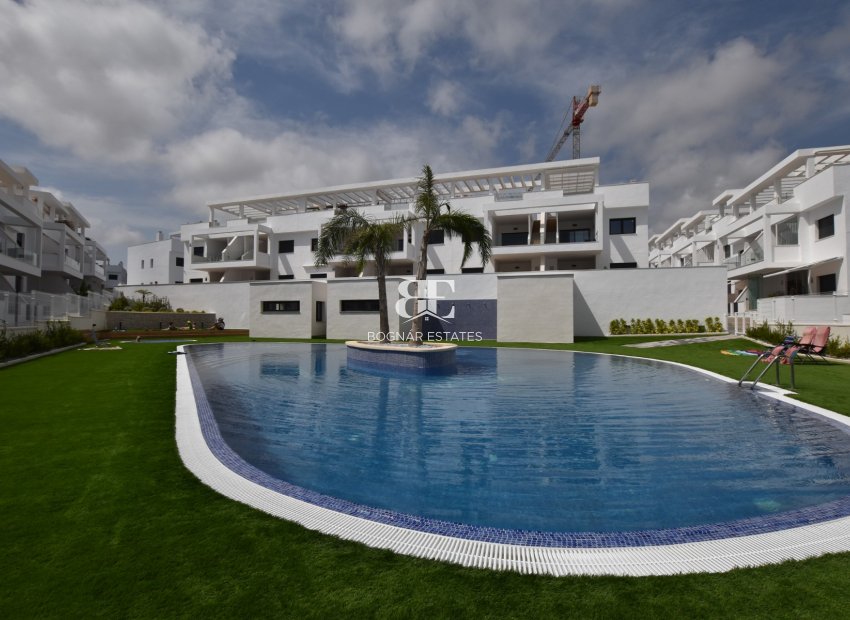 Resale - apartment -
Torrevieja - Los Balcones