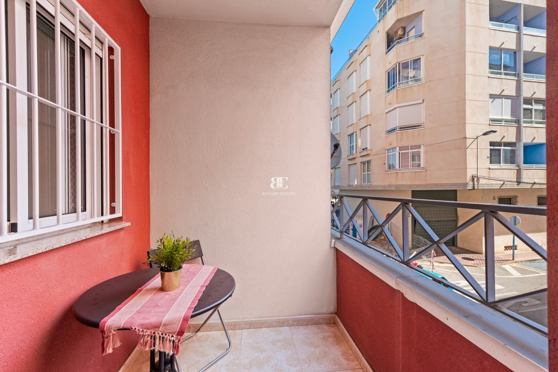 Resale - apartment -
Torrevieja - Parque de las Naciones