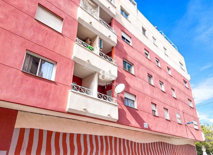 Resale - apartment -
Torrevieja - Parque de las Naciones
